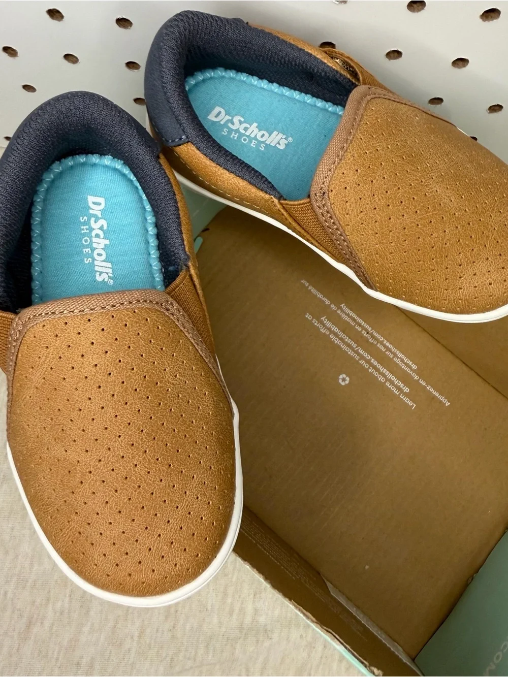 Brand new Dr. Scholl’s Madison toddler slip-on shoes in size US 6.